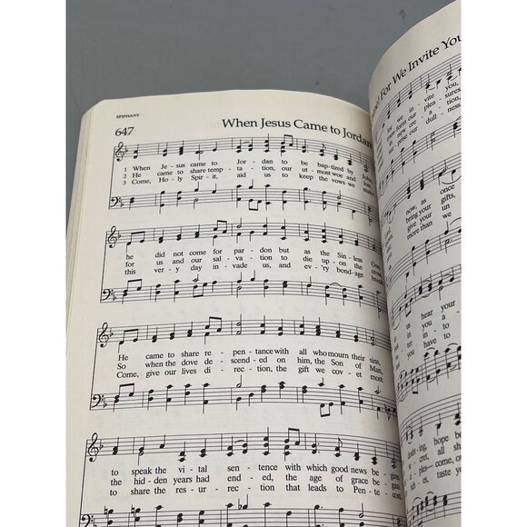 With one voice book Augsburg Fortress paperback copyright 1995 English READ - Picture 4 of 6